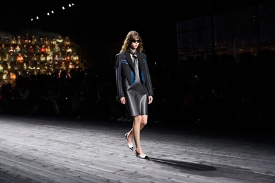 Look 12
